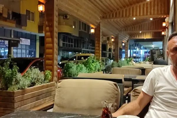EZON CAFE - Resim 3