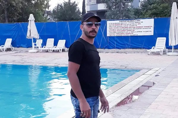 Büyükşehir Belediyesi Karacaoğlan Yüzme Havuzu - Resim 3