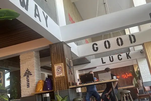 Mackbear coffee Co. Kanalboyu - Resim 5