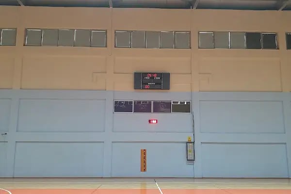 Arnavutköy Belediyesi Kapalı Spor Salonu - Resim 13