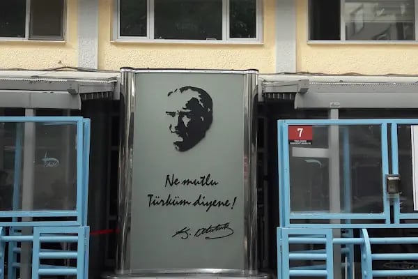 SGK SIHHIYE SOSYAL GÜVENLİK MERKEZİ - Resim 2
