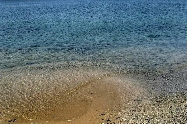 Karaburun Halk Plajı - Resim 4