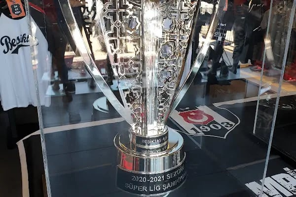 Beşiktaş Kartal Yuvası Bodrum - Resim 3