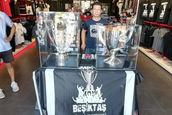 Beşiktaş Kartal Yuvası Bodrum - Resim 6
