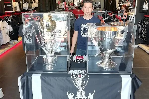 Beşiktaş Kartal Yuvası Bodrum - Resim 18