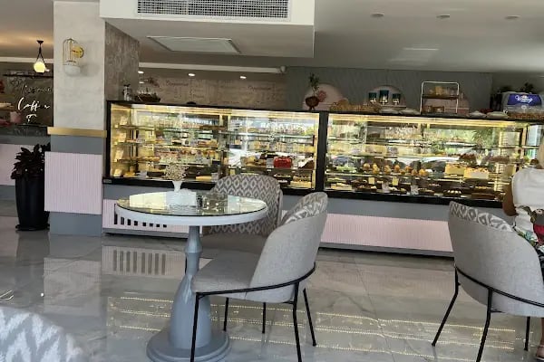 Avion Patisserie - Resim 19