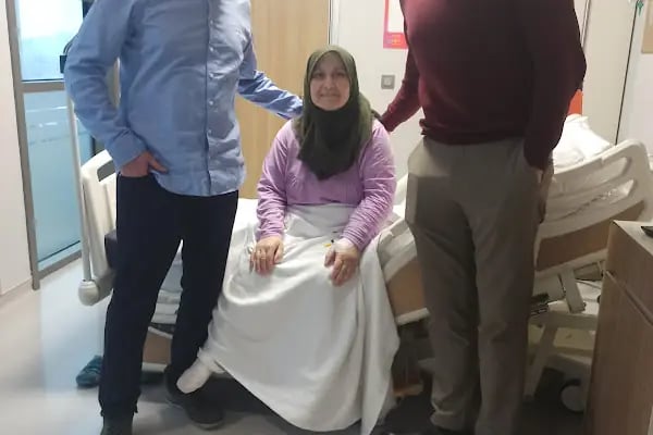Op. Dr. Kerem Şencan | Ortopedi Doktoru | Ortopedi Uzmanı - Resim 6