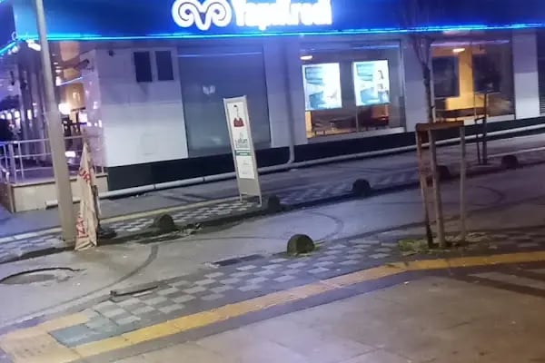 Yapı Kredi - Çerkezköy Çarşı Şubesi - Resim 5