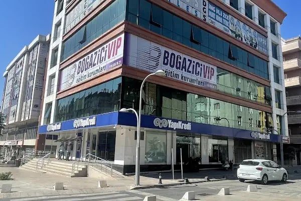 Yapı Kredi - Çerkezköy Çarşı Şubesi - Resim 3