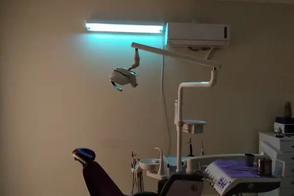 Klinik 33 Ağız ve Diş Sağlığı Polikliniği - Resim 6