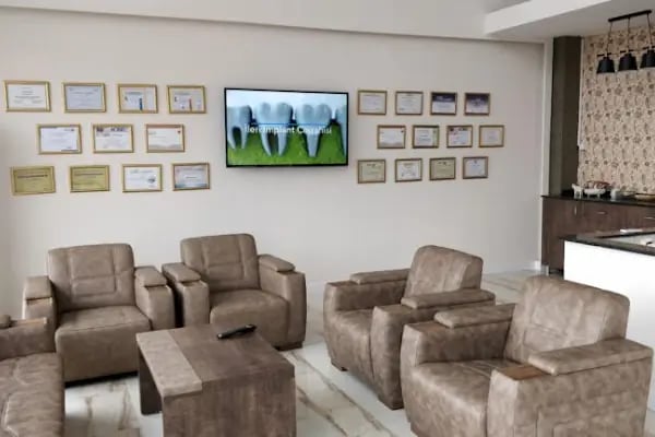 Klinik 33 Ağız ve Diş Sağlığı Polikliniği - Resim 2