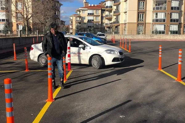 Kayalıpark Sürücü Kursu - Resim 3