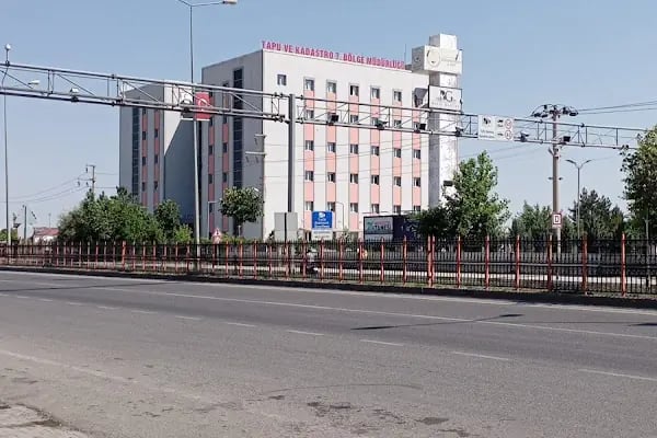 Tapu ve Kadatro 7. Bölge Müdürlüğü - Resim 1