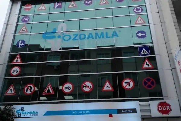 Özel İstanbul Nergiz Sürücü Kursu Göztepe / Fatih Şubesi - Resim 10