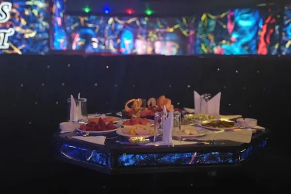 Turistik Star Gazinosu | Canlı Müzik, Dans Şovları, Bursa Pavyon, Eğlence Mekanları - Resim 16