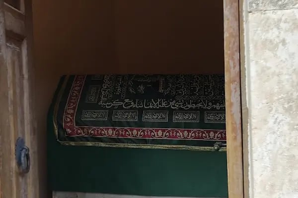 Nigar Hatun Türbesi - Resim 14