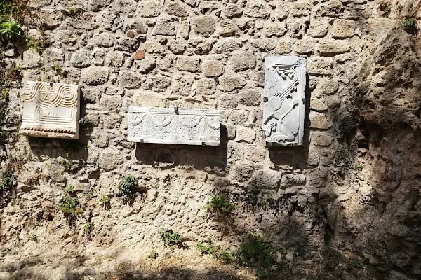 Nigar Hatun Türbesi - Resim 5