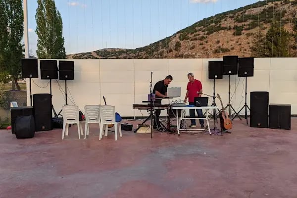 Akdeniz Kır Düğün Salonu - Resim 17