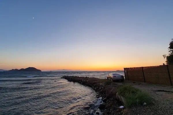 AVTA Tatil Köyü Iskelesi - Resim 6