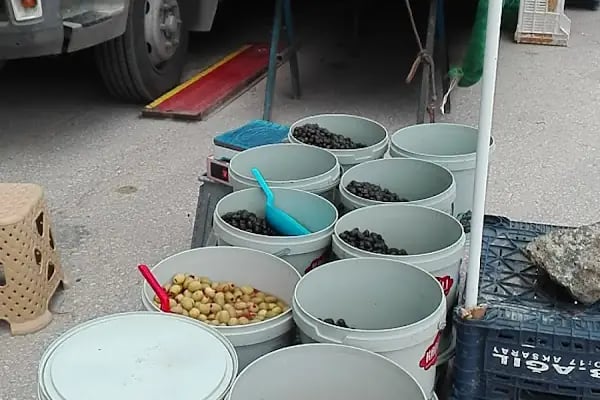 Cuma Semt Pazarı - Resim 6
