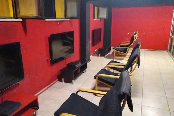 Karaman plastation bilardo salonu - Resim 6