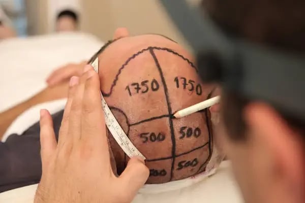 History Clinic (History Hair - History Dent) - Resim 18