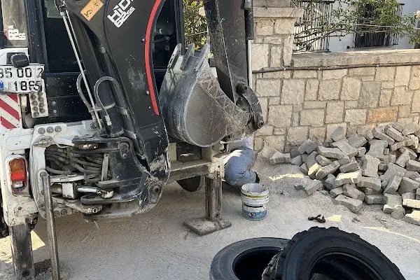 İzmir lastik yol yardım 7/24 açık Bornova - Resim 2
