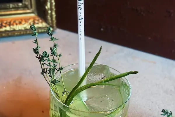 The Point Cocktail Bar - Resim 10