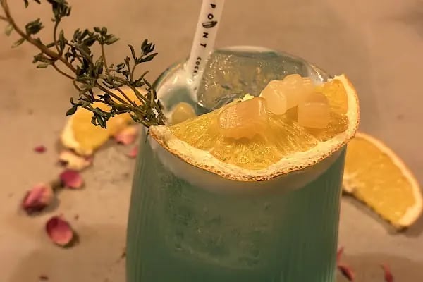 The Point Cocktail Bar - Resim 9