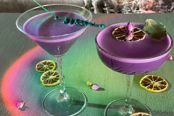 The Point Cocktail Bar - Resim 11