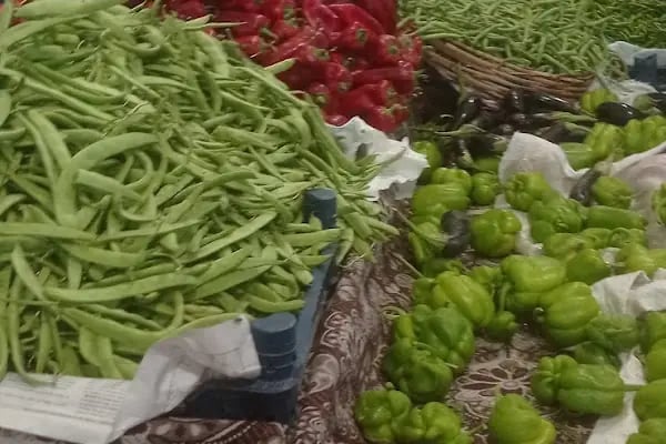 Binkonut Kapalı Semt Pazarı - Resim 17