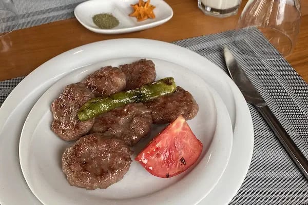 Çamlıca Kahvaltı &amp; Et Mangal • İnegöl - Resim 5