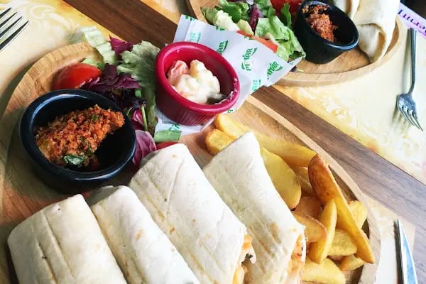 Green Gold Cafe &amp; Bİestro - Resim 9