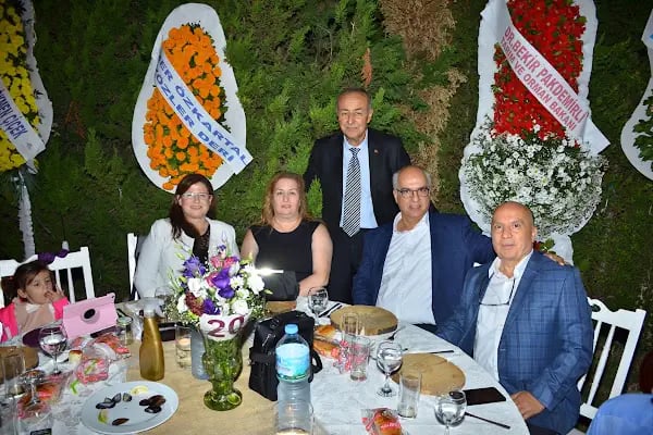 Eflatun Bahçesi - Resim 5
