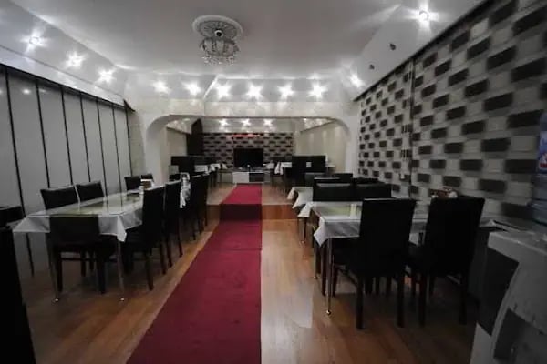 Meta Hotel - Resim 8