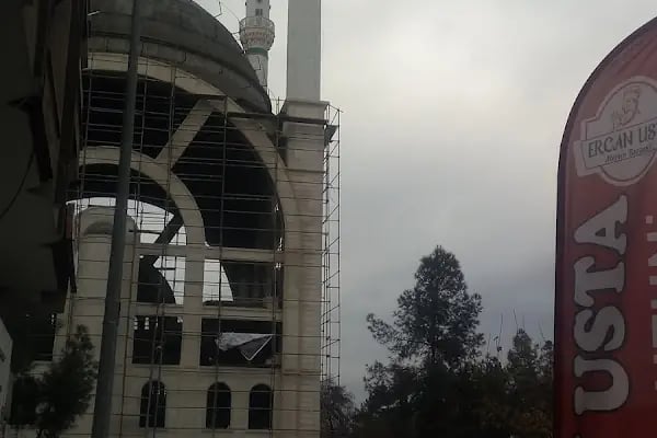 Kurtuluş camii - Resim 18
