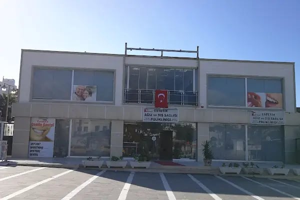 Estetica Gümbet - Özel Estetik Ağız ve Diş Sağlığı Polikliniği - Resim 17