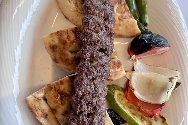 Makara Et &amp; Balık Restaurant - Resim 16