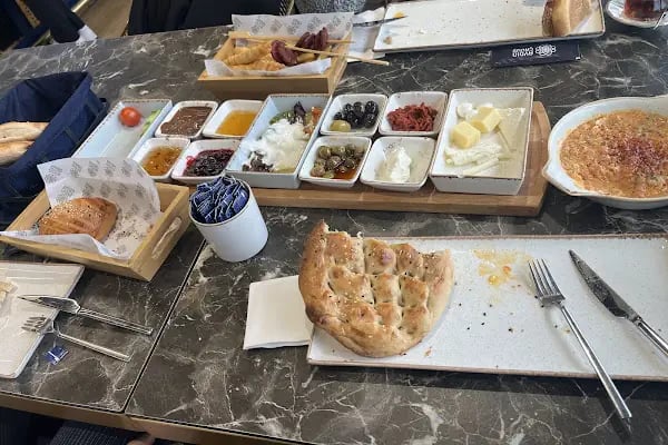Makara Et &amp; Balık Restaurant - Resim 15