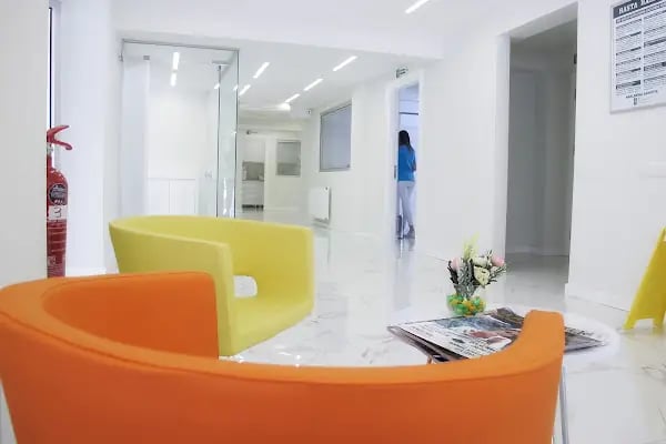 Denizli Dental Rezidans Bayramyeri Şubesi Ağız ve Diş Sağlığı Merkezi - Resim 13