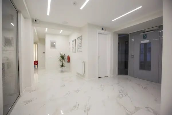 Denizli Dental Rezidans Bayramyeri Şubesi Ağız ve Diş Sağlığı Merkezi - Resim 11