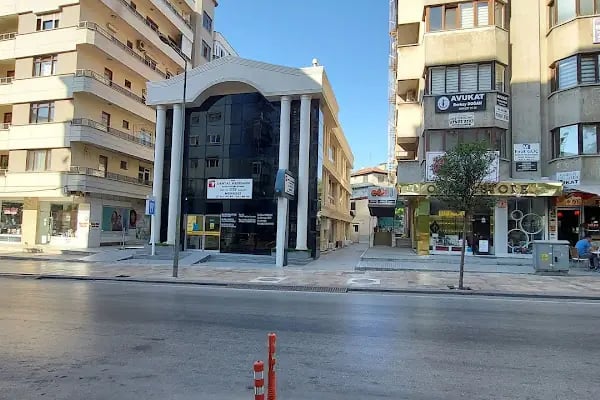 Denizli Dental Rezidans Bayramyeri Şubesi Ağız ve Diş Sağlığı Merkezi - Resim 15