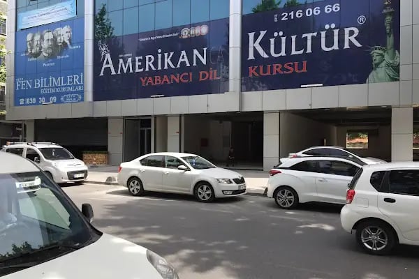 Güneşli Amerikan Kültür İngilizce Kursu - Resim 4