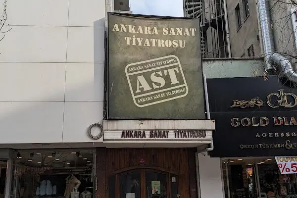 Ankara Sanat Tiyatrosu - Resim 5