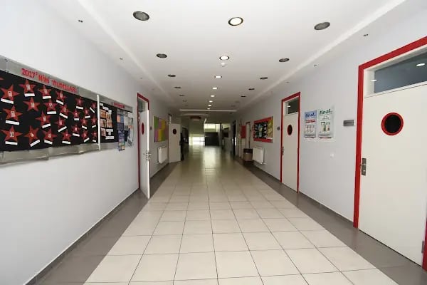 Final Okulları Güneşli - Resim 5