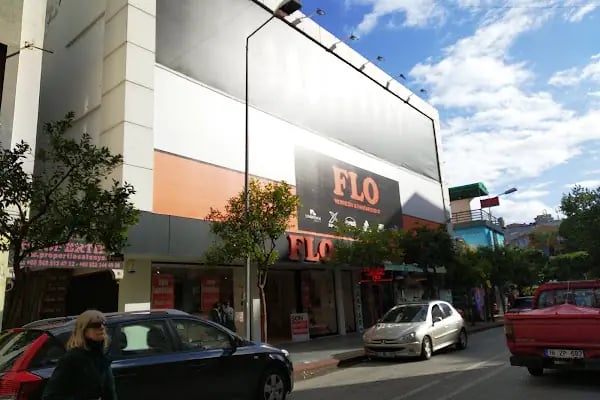 FLO Alanya Cadde Mağazası - Resim 2