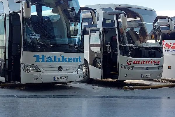İzmir Şehirler Arası Otobüs Terminali - Resim 4