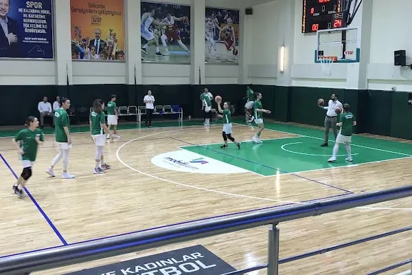 Şahin Başol Spor Kompleksi - Resim 2