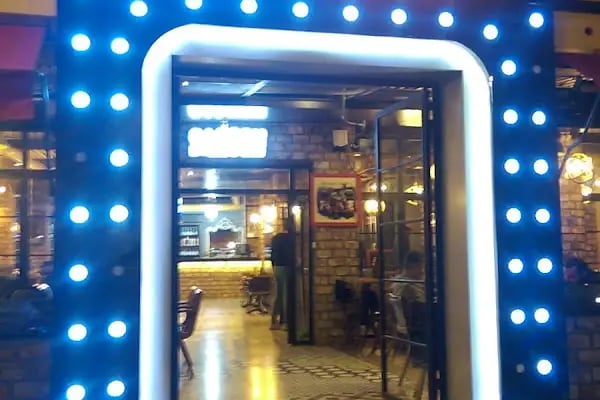 Boss cafe bistro - Resim 7