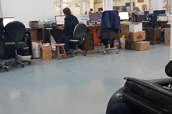 İşler Yayın Grubu Depo - Resim 15